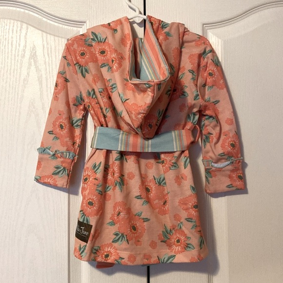 Matilda Jane Bathrobe - Picture 2 of 4